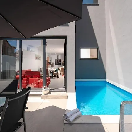 Casa Cadoc By Briskva *