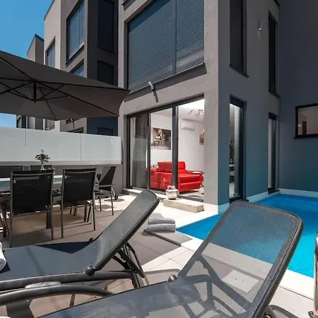 Casa Cadoc By Briskva Funtana