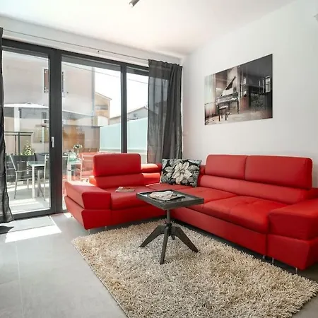 Casa Cadoc By Briskva Villa *