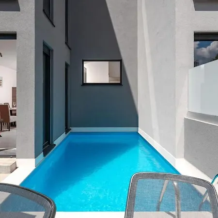 Villa Casa Cadoc By Briskva