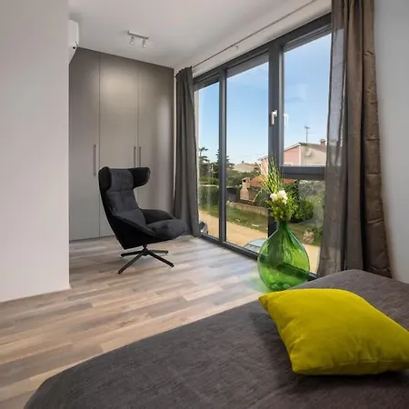 Casa Cadoc By Briskva Villa Funtana