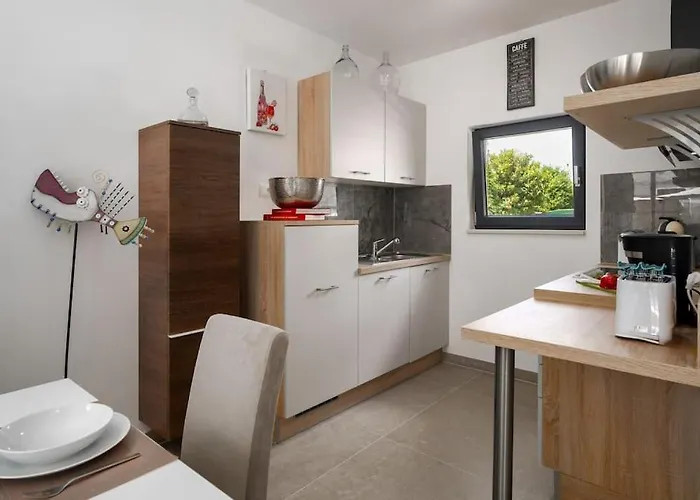 Casa Cadoc By Briskva *