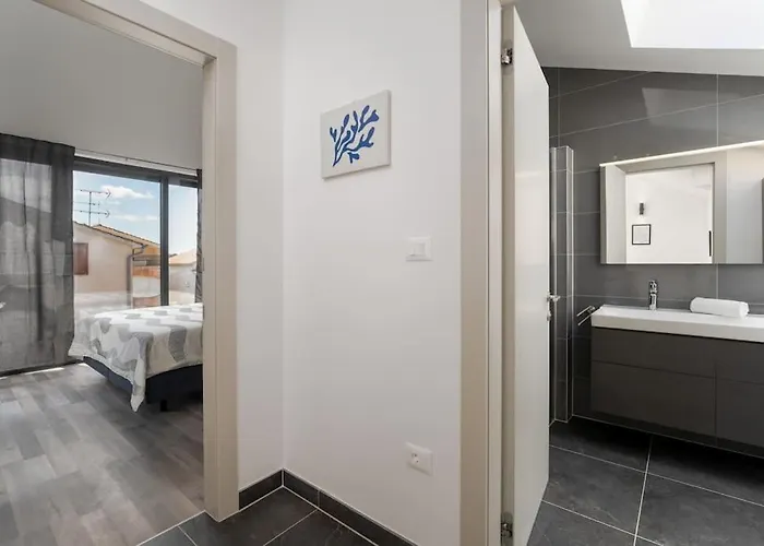 Casa Cadoc By Briskva * Funtana